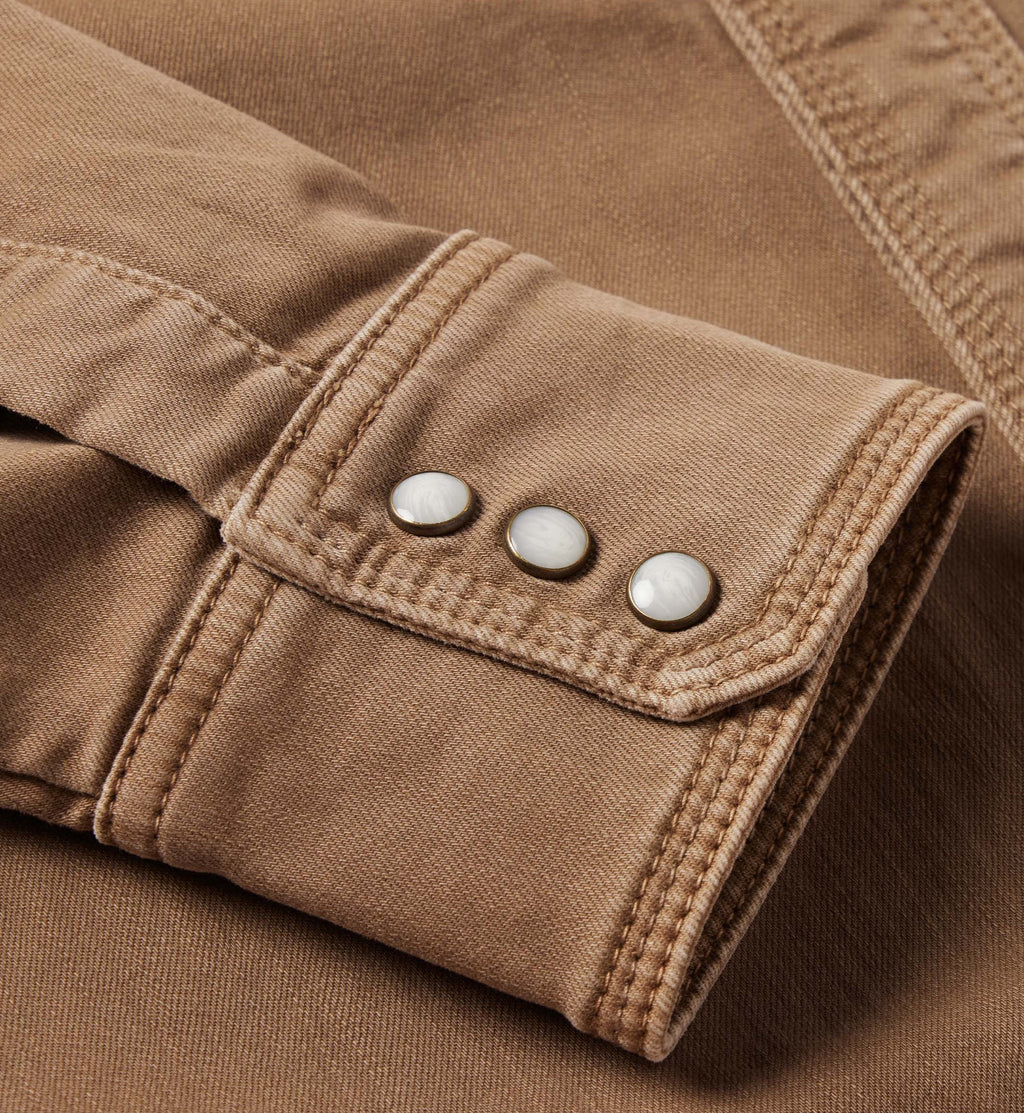 Camisa de ganga estilo western com botões